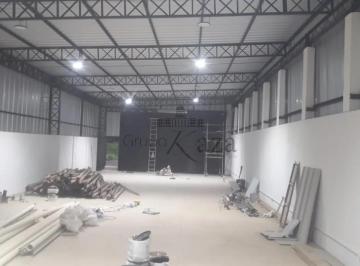 Comercial · 2600m² · 5 Vagas · Galpão - Comercial - Rio Comprido - 2.600m².