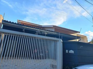 Casa · 200m² · 3 Quartos · 2 Vagas · Casa Padrão em São José do Rio Preto