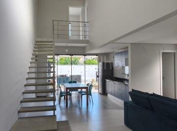 42004_iteY4YuAtajh83J9q6_42004698e348ba554b.jpg · Casa de 175m² com 3 quartos sendo 2 suítes na Pinheira