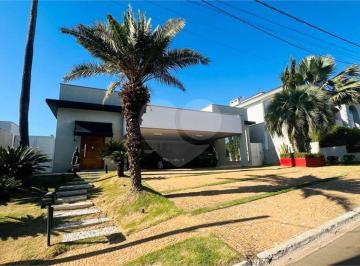 Casa · 400m² · 3 Quartos · 4 Vagas · Condomínio com 3 quartos à venda em Campestre - SP
