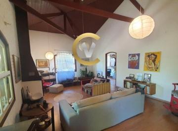 Casa de 3 quartos, Valinhos · Casa à venda no Clube de Campo Valinhos, 3 quartos (1 suíte)
