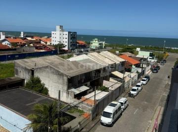 Foto 01 · Apartamento quadra mar a venda em Navegantes, 3 quartos sendo uma suíte