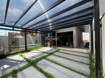 Casa · 98m² · 3 Quartos · 2 Vagas · LINDO IMÓVEL COM EXCELENTE CONSTRUÇÃO
