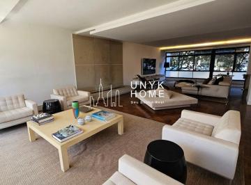 Apartamento · 455m² · 3 Quartos · 3 Vagas · Apartamento reformado à venda na Consolação porteira fechada!