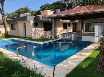 Casa · 450m² · 4 Quartos · 3 Vagas · Linda c asa Terrea  a venda     Michael Pajak (11) 99996-4550