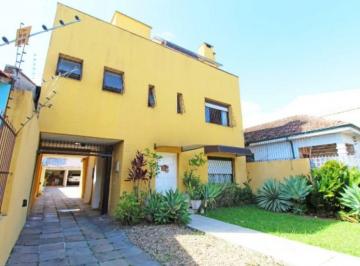 Casa · 303m² · 3 Quartos · 3 Vagas · Casa com 3 suites e 308m2 privativos próximo ao Colegio La Salle
