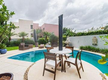 Casa · 282m² · 3 Quartos · 2 Vagas · Vende casa com 3 dormitórios e 2 vagas no bairro Chácara das Pedras