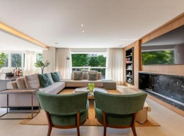Casa · 208m² · 3 Quartos · 2 Vagas · Apartamento Garden com 203m² e 3 dormitórios, 3 suítes, 2 vagas no bairro Petrópolis