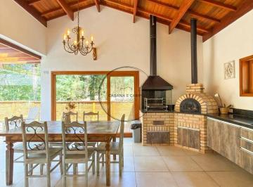 Rural · 1090m² · 3 Quartos · 4 Vagas · Casa de Campo com Vista para as Montanhas no Clube da Montanha – Atibaia
