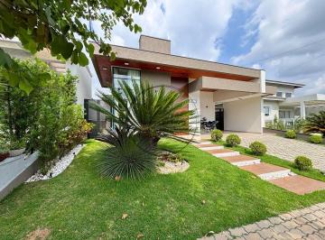 Casa · 300m² · 3 Quartos · 4 Vagas · Casa térrea com piscina e pé-direito alto no Terras de Atibaia II