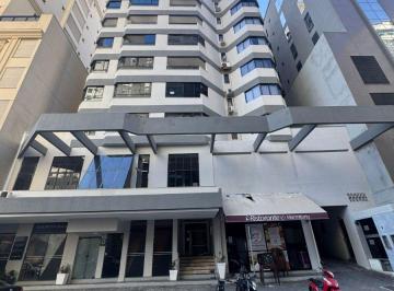 Apartamento de 3 quartos, Itapema · Apartamento de 02 dormitórios sendo 01 suíte ! Em Meia Praia