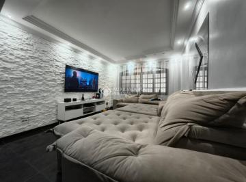 Casa · 214m² · 4 Quartos · 2 Vagas · Sobrado à venda de 214m², 3 suítes no Demarchi