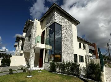 Casa · 247m² · 3 Quartos · 4 Vagas · Luxo e Espaço na Quadra 2: Casa Duplex com Área Gourmet e 4 Vagas