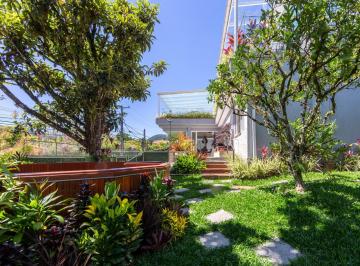 Casa · 600m² · 6 Quartos · 4 Vagas · Casa com 6 quartos no Comary, Teresópolis
