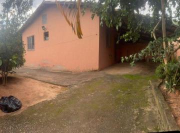 Casa de 2 quartos, Esmeraldas · Casa 2 quartos en Venda