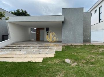 Casa · 155m² · 3 Quartos · 2 Vagas · Vende-se Casa Condomínio, 3 suítes, 2 vagas, A/C155m² - A/T 300m2.