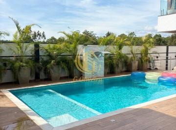 Casa · 384m² · 4 Quartos · Vende-se Sobrado em condomínio - 4 quartos, 4 suítes, A/T 384m - A/T 500m2.