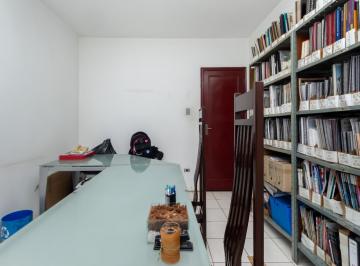 c9640e9a-35dd-47dd-a645-d2f8f8b2ce6d · Imperdível casa comercial para venda em Instituto de Previdência, 327m²