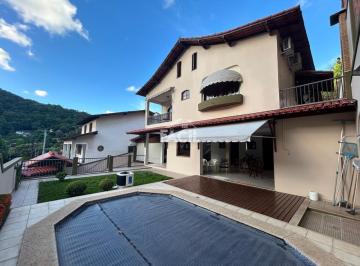 Casa · 360m² · 4 Quartos · 3 Vagas · Casa em Fradinhos - Vitória