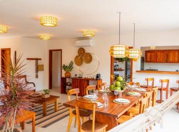 Casa · 350m² · 4 Quartos · 2 Vagas · Casa de 4 Suítes à Venda em Trancoso, 350m² – Porto Seguro