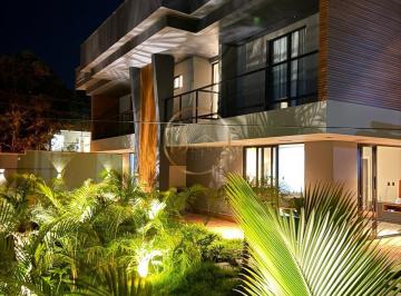 Casa · 234m² · 3 Quartos · 2 Vagas · Casa à Venda em Alto de Pitinga, Porto Seguro – 3 Suítes, 234m²