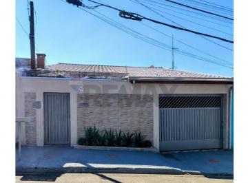 Casa · 150m² · 4 Quartos · 2 Vagas · Casa com 4 quartos, 2 suítes