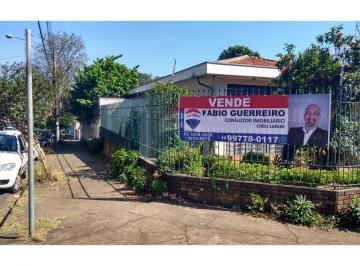 Casa · 255m² · 3 Quartos · 10 Vagas · Casa a venda na região central com 3 quartos, Cosmópolis/SP