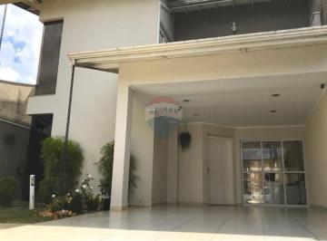 Casa · 249m² · 3 Quartos · 4 Vagas · SOBRADO ALTO PADRÃO – CONFORTO, SOFISTICAÇÃO E LAZER COMPLETO EM COSMÓPOLIS.