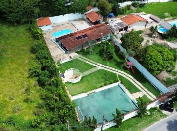 Rural de 3 quartos, Biritiba-Mirim · Chácara para festejar com toda sua família!