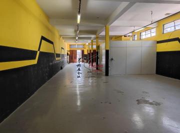 Comercial · 240m² · Salão comercial R$ 5.500,00 (Vila Jaguará)