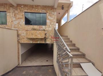 Casa · 160m² · 3 Quartos · 4 Vagas · Sobrado com Entrada Lateral + 4 vagas | R$ 1 Milhão - Vila Guedes