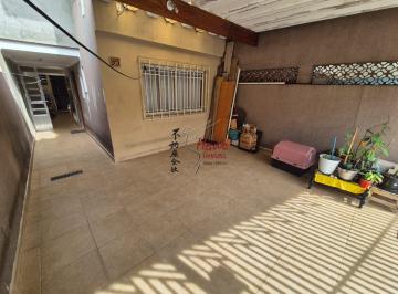Casa · 104m² · 2 Quartos · 2 Vagas · Sobrado entrada lateral R$ 650 mil (excelente local do Pq. São Domingos)