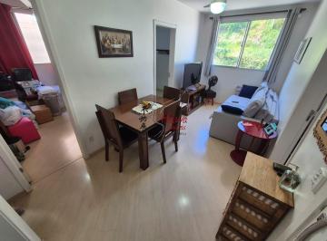 Apartamento · 50m² · 3 Quartos · 1 Vaga · Apê 3 quartos R$ 290 mil (Vila Clarice)