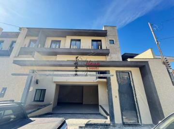 Casa · 189m² · 3 Quartos · 4 Vagas · Sobrado NOVO 3 dormitórios R$ 1.190.000,00 ( Pq São Domingos)