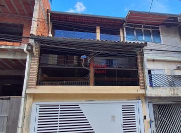 Casa · 100m² · 3 Quartos · 2 Vagas · Casa 3 dormitórios R$ 700 mil ( Pq Nações Unidas)