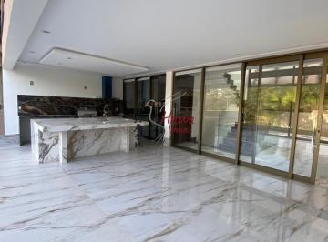 Casa · 400m² · 3 Quartos · 6 Vagas · Sobrado 3 suítes R$ 6.800.000,00 ( Santana de Parnaíba)
