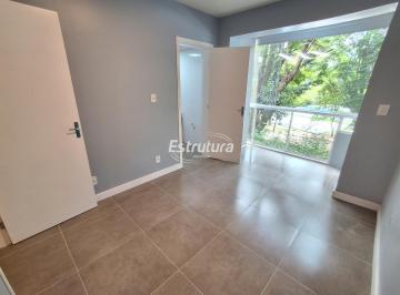 Apartamento · 100m² · 2 Quartos · 2 Vagas · Apartamento térreo reformado de 2 dormitórios no centro