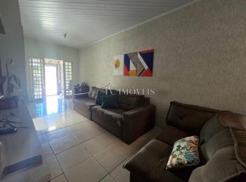 Casa de 3 quartos, Taguatinga · TAGUATINGA NORTE QNL 22 CASA COM TRÊS QUARTOS ACEITA FINANCIAMENTO
