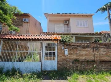 Casa · 197m² · 4 Quartos · 4 Vagas · Casa com 4 dormitórios, R Doutor Paulino Guerra