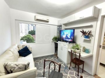 01 · Apartamento em Centro