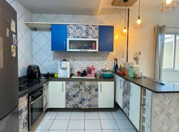 Casa de 4 quartos, São Luís · Casa Duplex Em Condomínio