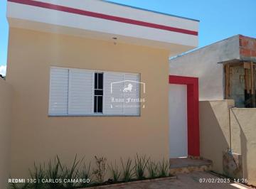 36218960_g.jpg · 
                                Casa à venda em Iperó, Centro - 97m² - Churrasqueira e Jardim
     