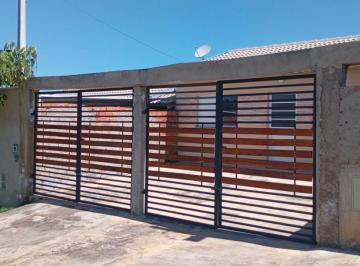 Casa · 160m² · 2 Quartos · 2 Vagas · Oportunidade de compra: Imóvel em Nova Bacaetava, Iperó, com 44m²