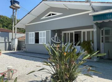 Casa · 150m² · 3 Quartos · 2 Vagas · Casa à venda em Brusque (Dom Joaquim) 