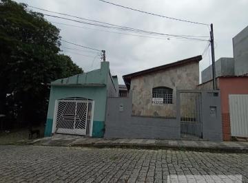 Casa · 246m² · 5 Quartos · 3 Vagas · Oportunidade: 2 Casas à venda em Centro de Mogi das Cruzes