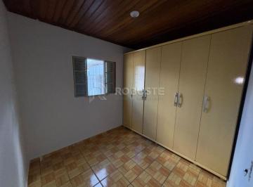 Casa · 100m² · 2 Quartos · 3 Vagas · Casa Terrea com 2 Dormitorios e Churrasqueira em Botucatu para alguar e compra no Comerciarios