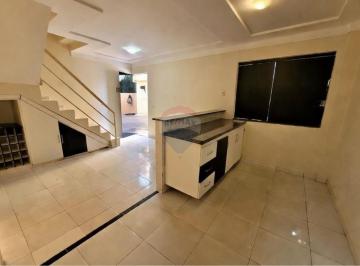 Apartamento · 68m² · 2 Quartos · 1 Vaga · Apartamento-Condomínio-Loft-Duplex-2-quartos-2-banheiros-1-vaga-na Rua-12-em-Vicente-Pires-R$ 174.90