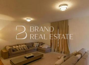 Casa · 380m² · 4 Quartos · 4 Vagas · Casa à venda com 380m², em Santo Amaro, Elegância e conforto, 4 quartos e 4 vagas!