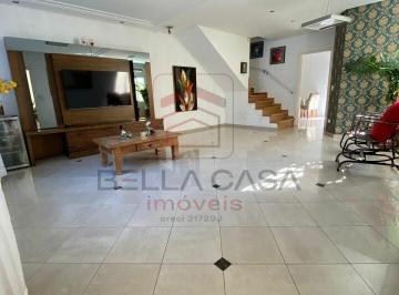 Casa · 300m² · 4 Quartos · 3 Vagas · Casa a venda com 4 quartos, 300 metros na Vila Santa Clara