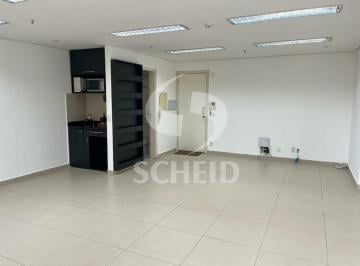 Comercial · 45m² · 1 Vaga · Sala comercial com 45m2, banheiro, varanda e 1 vaga, prédio novo em ótima localização em Santo Amaro